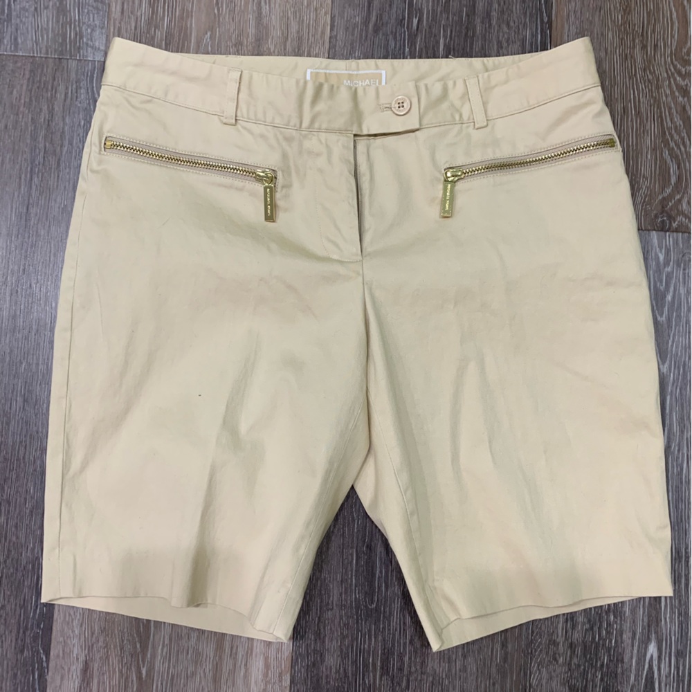 Michael Kors Womens 4 Shorts Tan